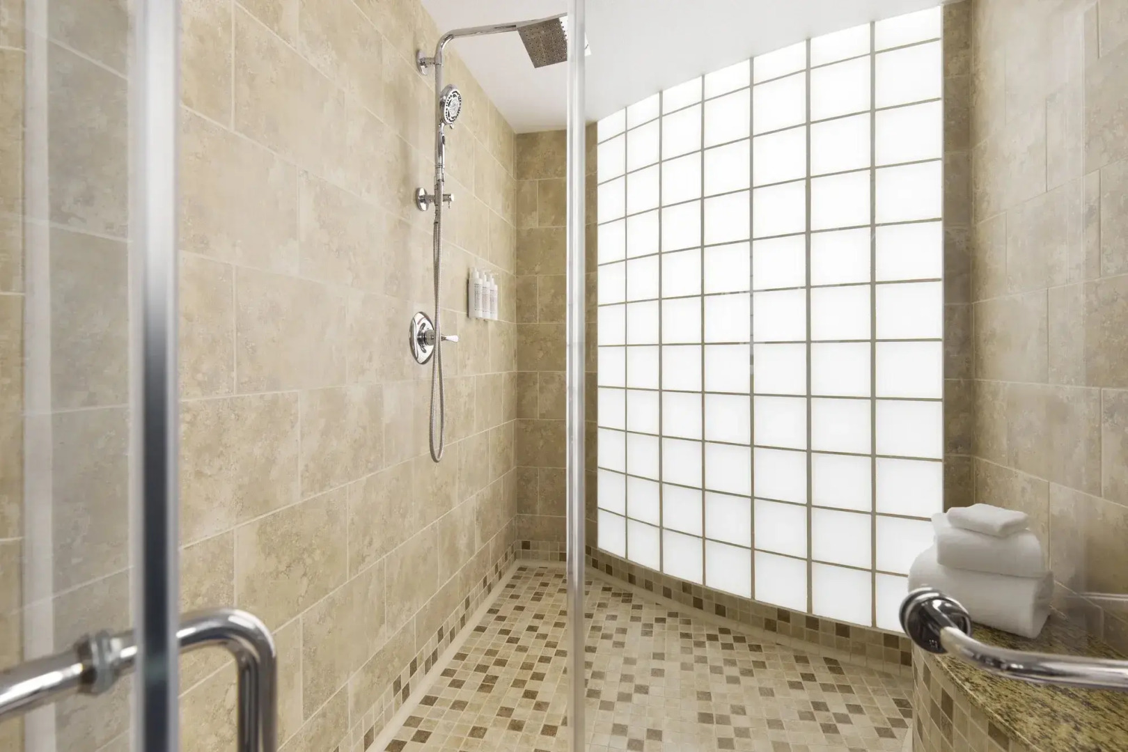 Archer Hotel Falls Church