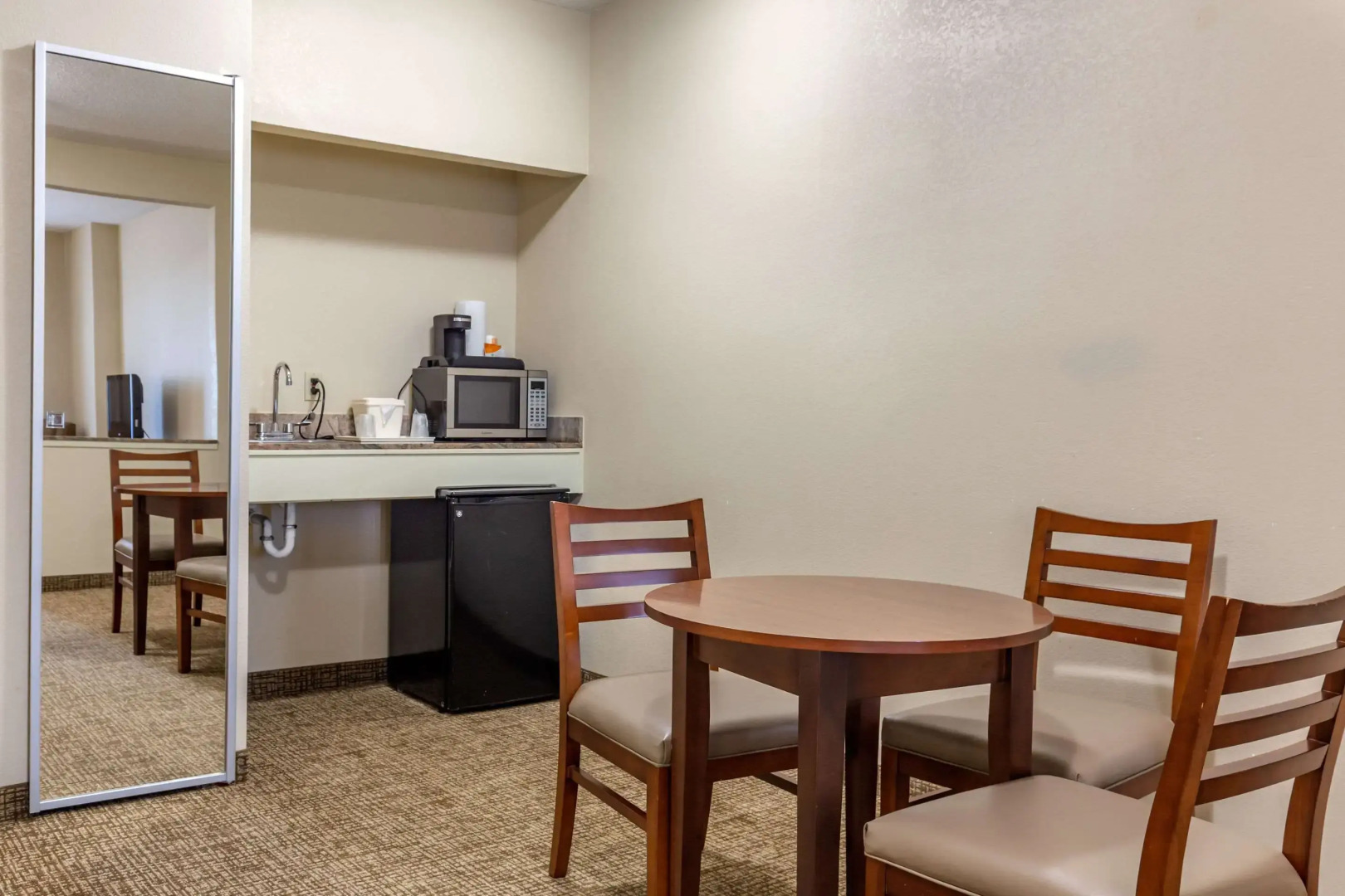 Comfort Suites Raleigh Walnut Creek