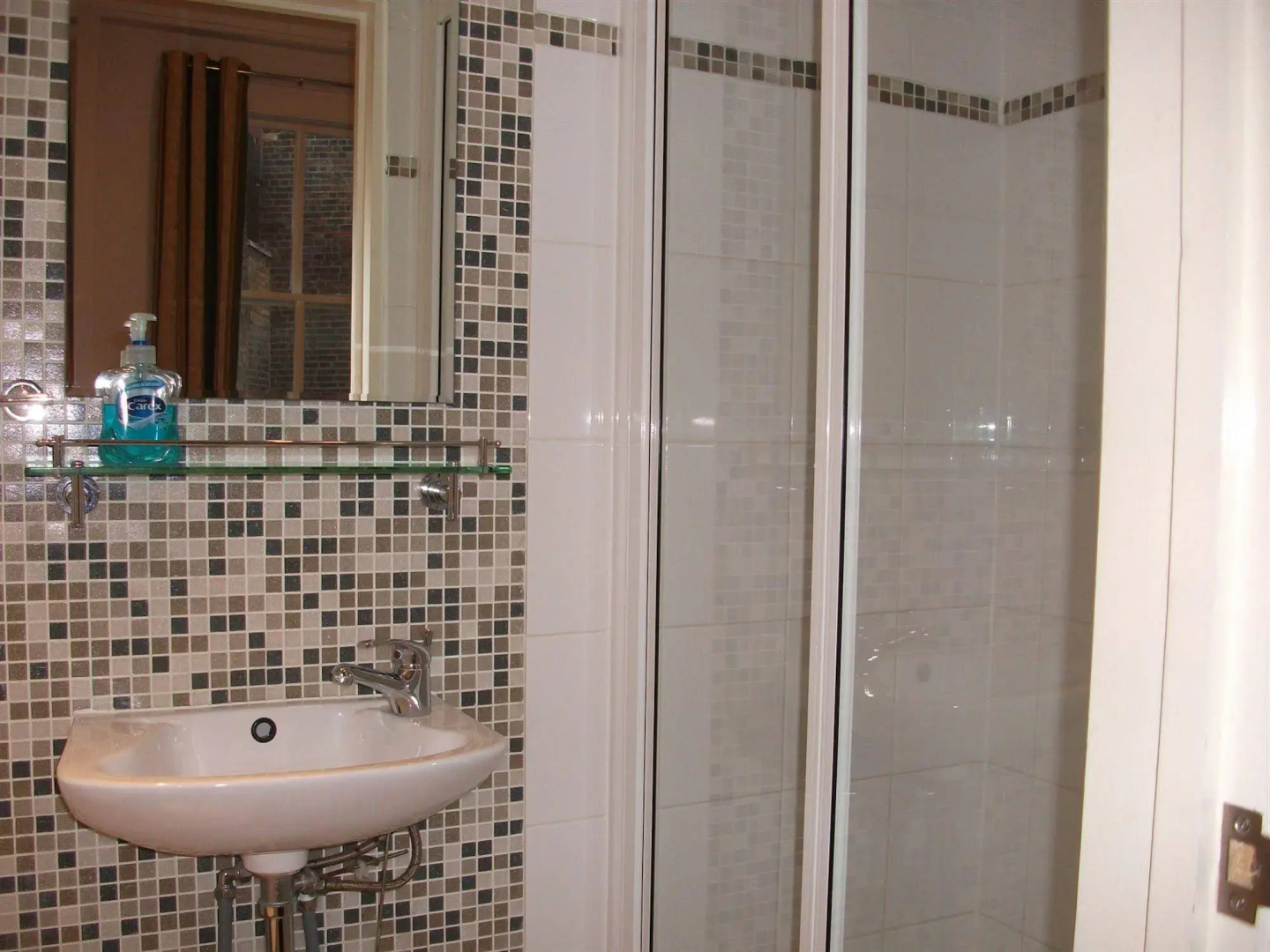 OYO Bakers Hotel London Victoria