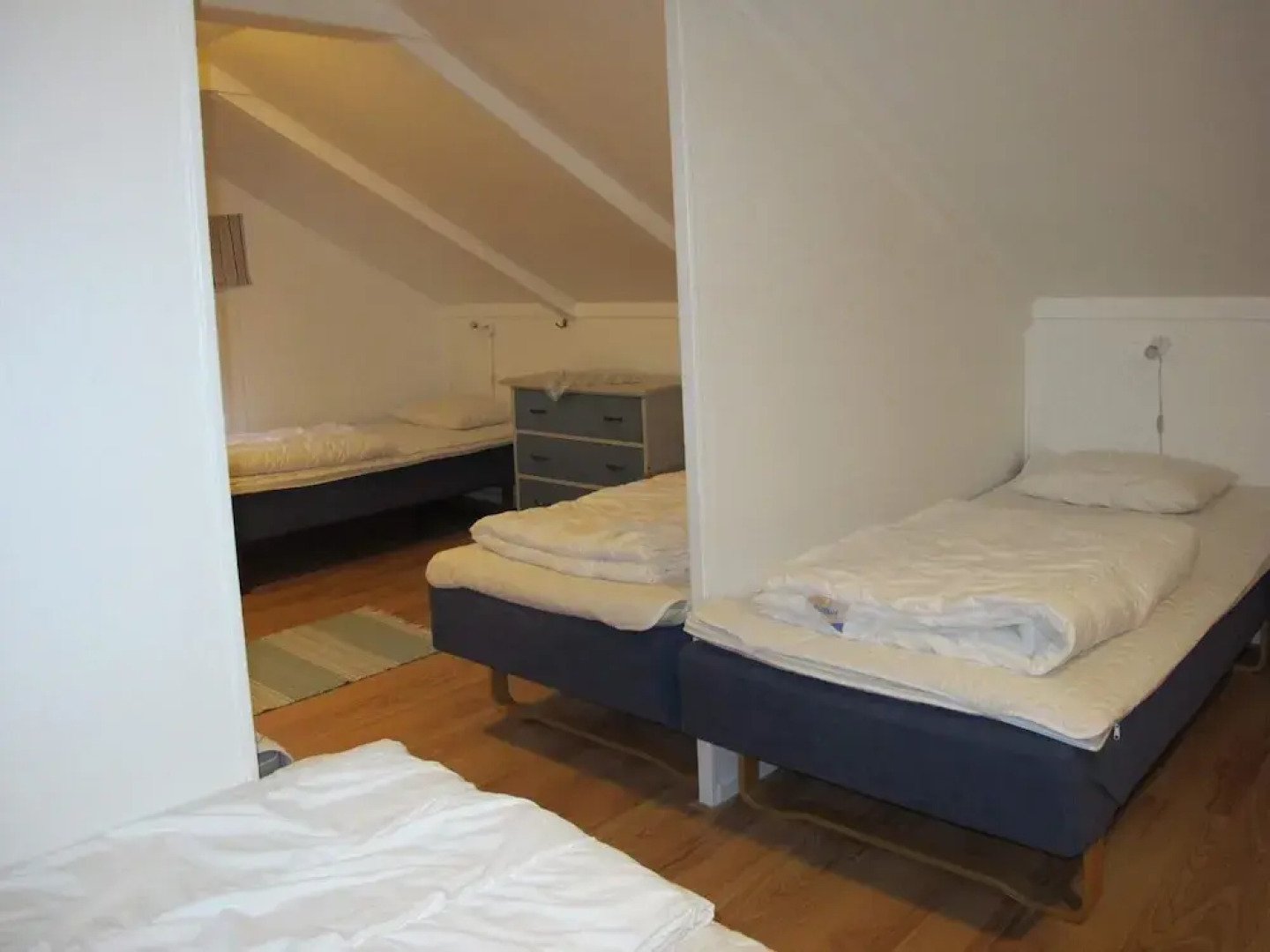 Spacious Holiday Home for 8