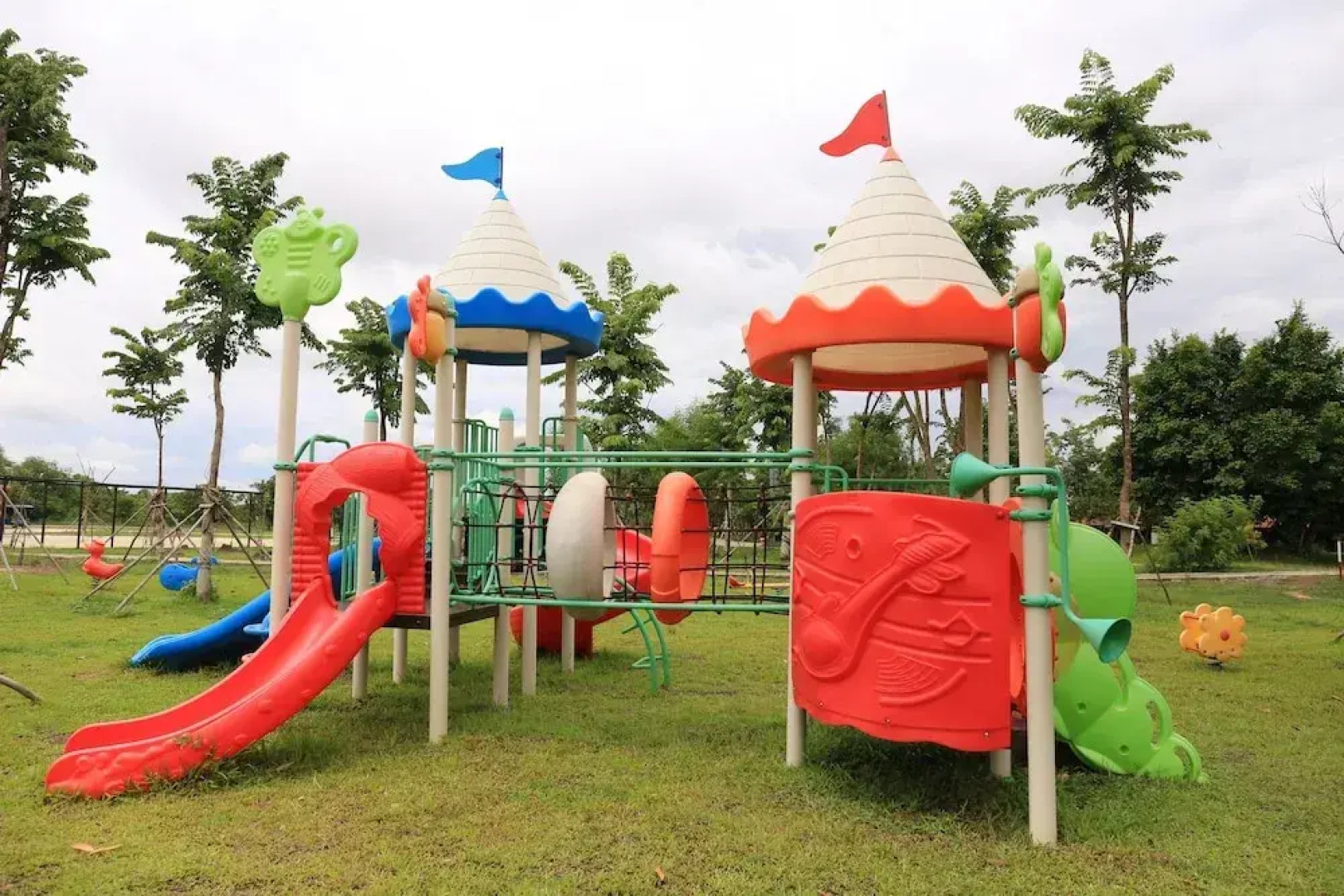 Romduol Island Chalet