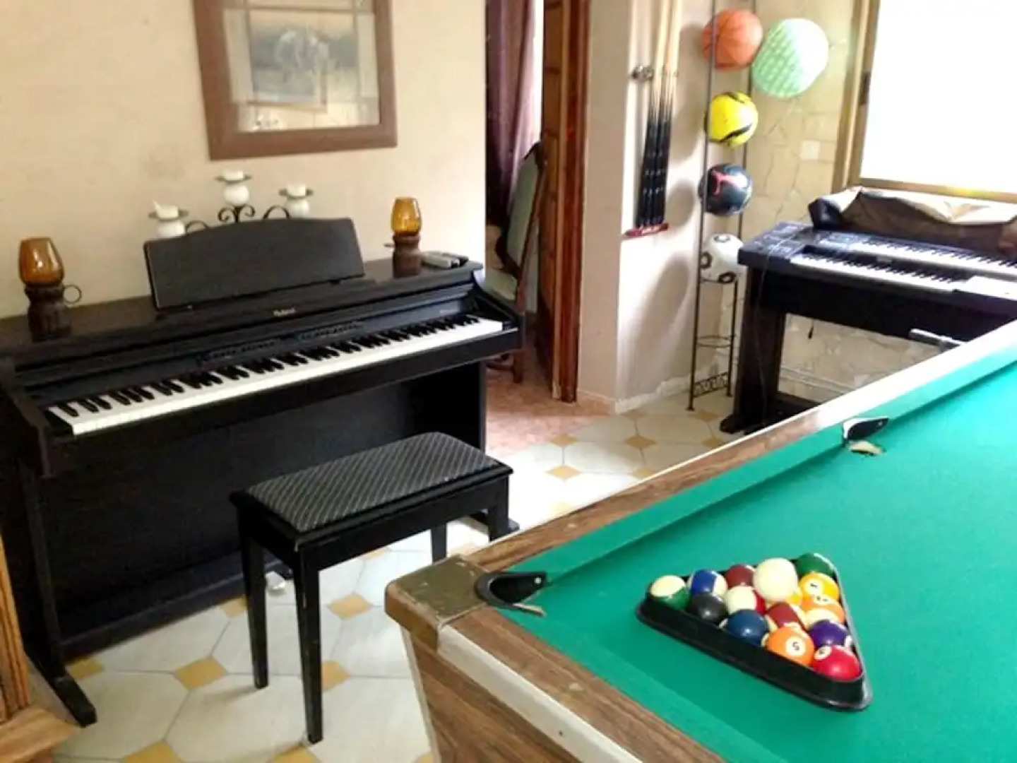 Mansion With 4 Bedrooms in Courtenay, With Wonderful Lake View, Enclos