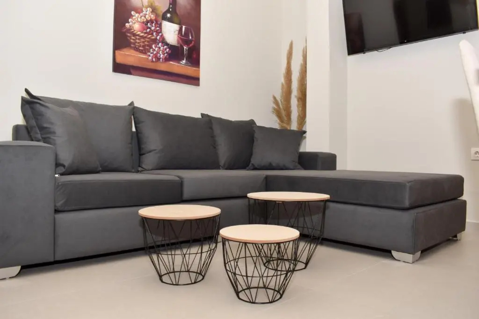 2 bedroom Villa with swimming pool-BBQ!