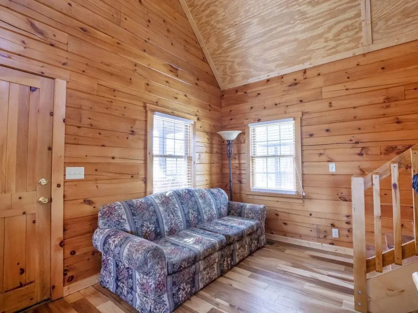 OYO Hotel Falls of Rough KY Route 110