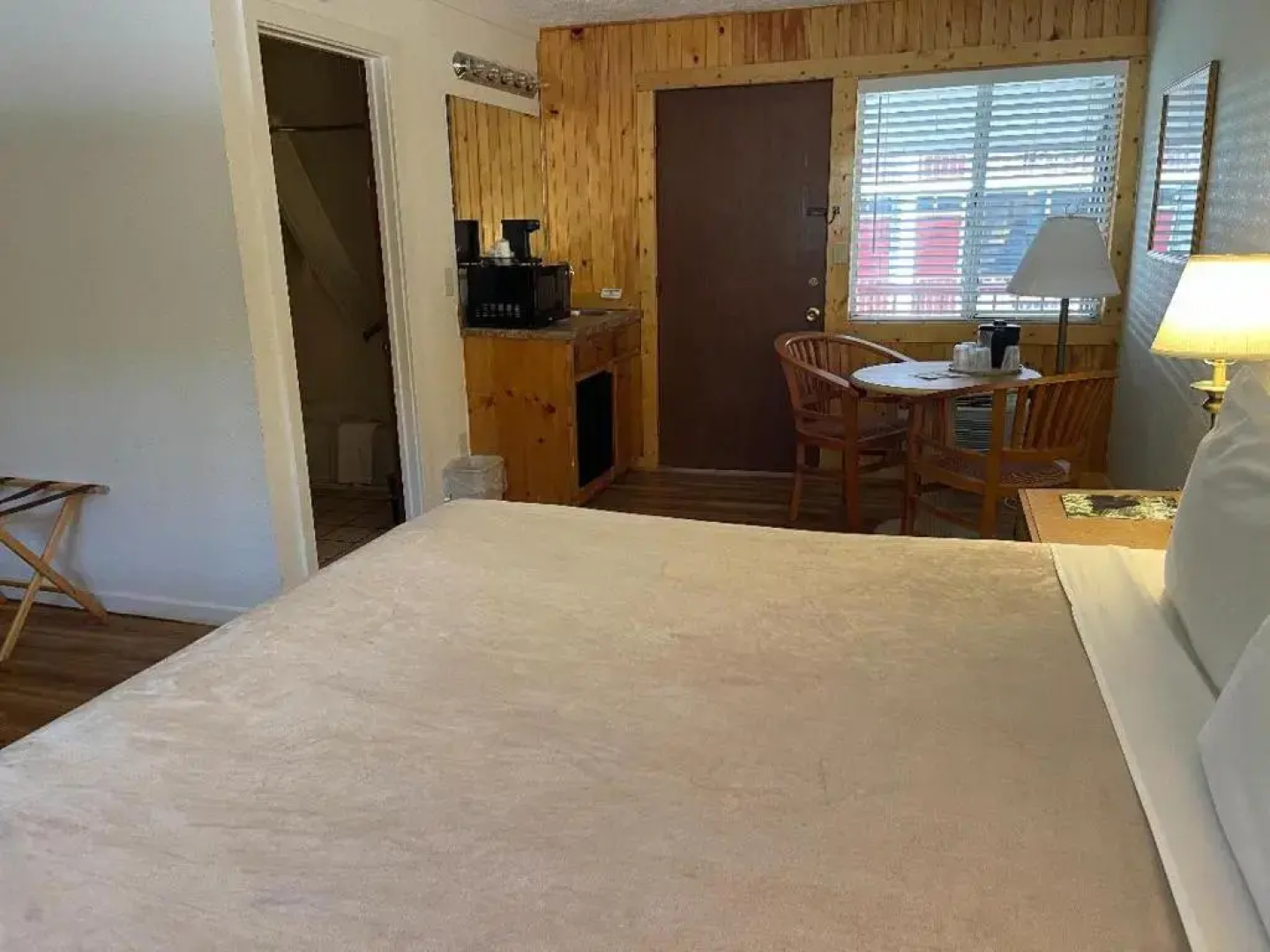 Zoders Inn and Suites