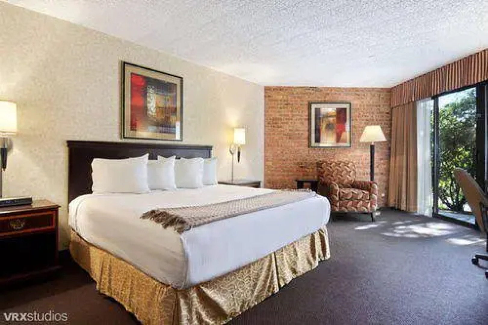 Clock Tower Resort and Conference Center - Rockford