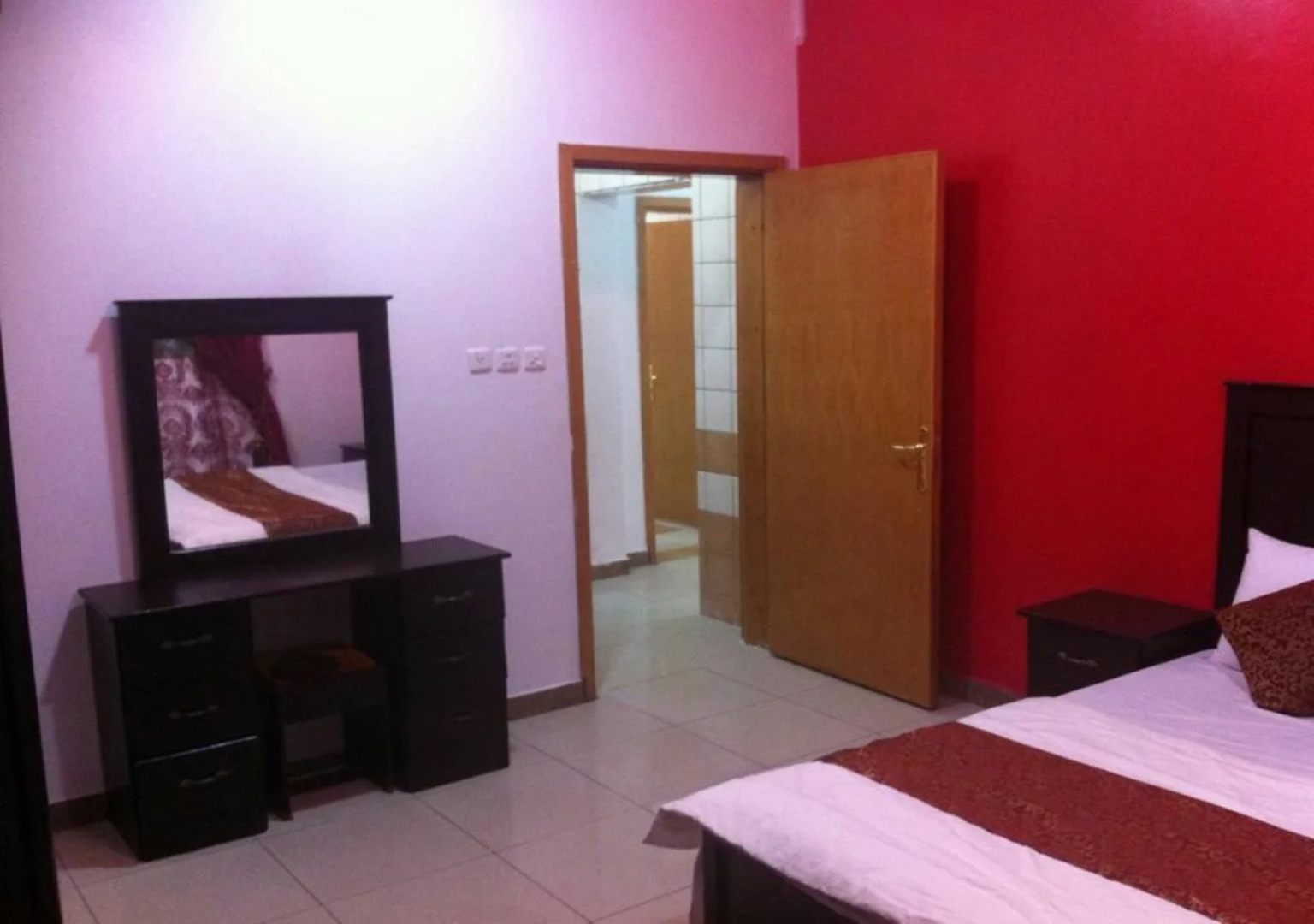 Al Eairy Furnished Apartments Al Baha 2