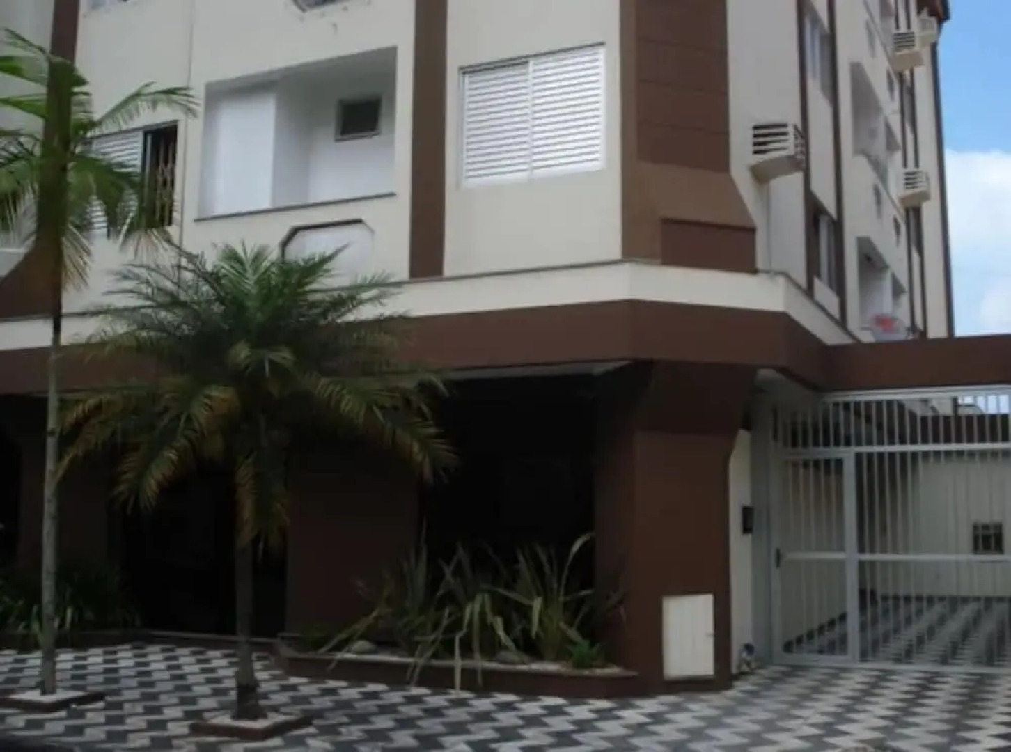 Apto Praia Central Camburiu