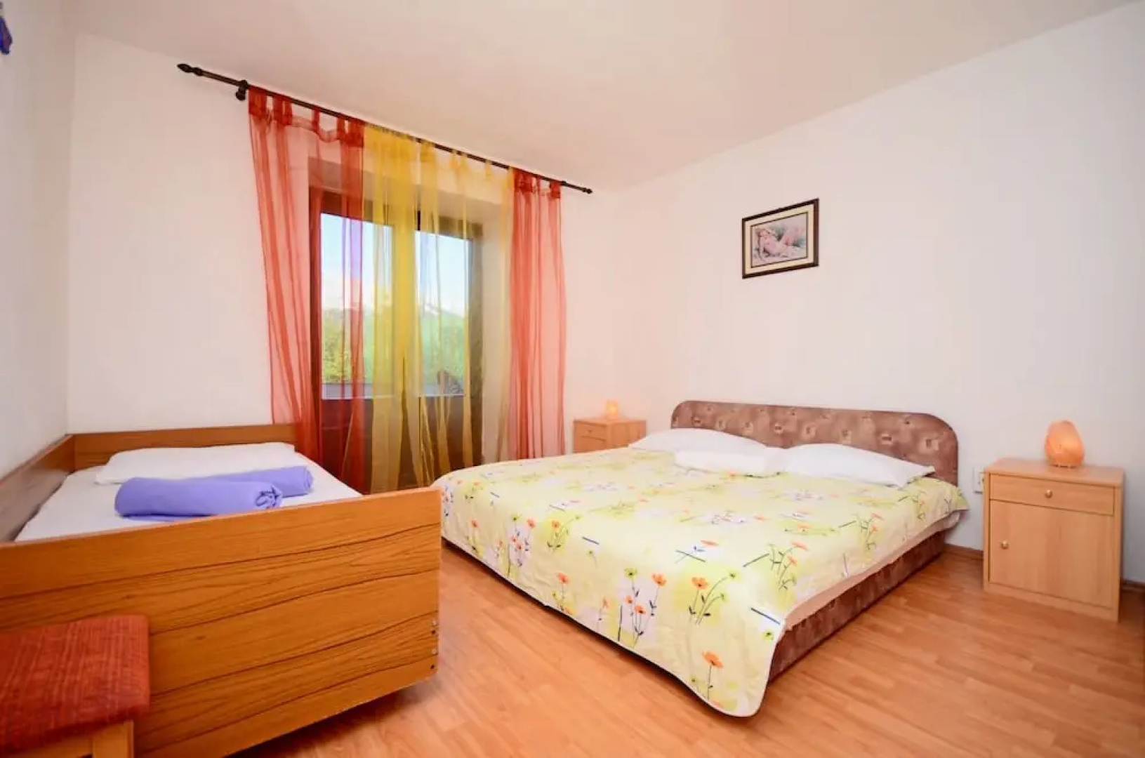 Apartments Mladen
