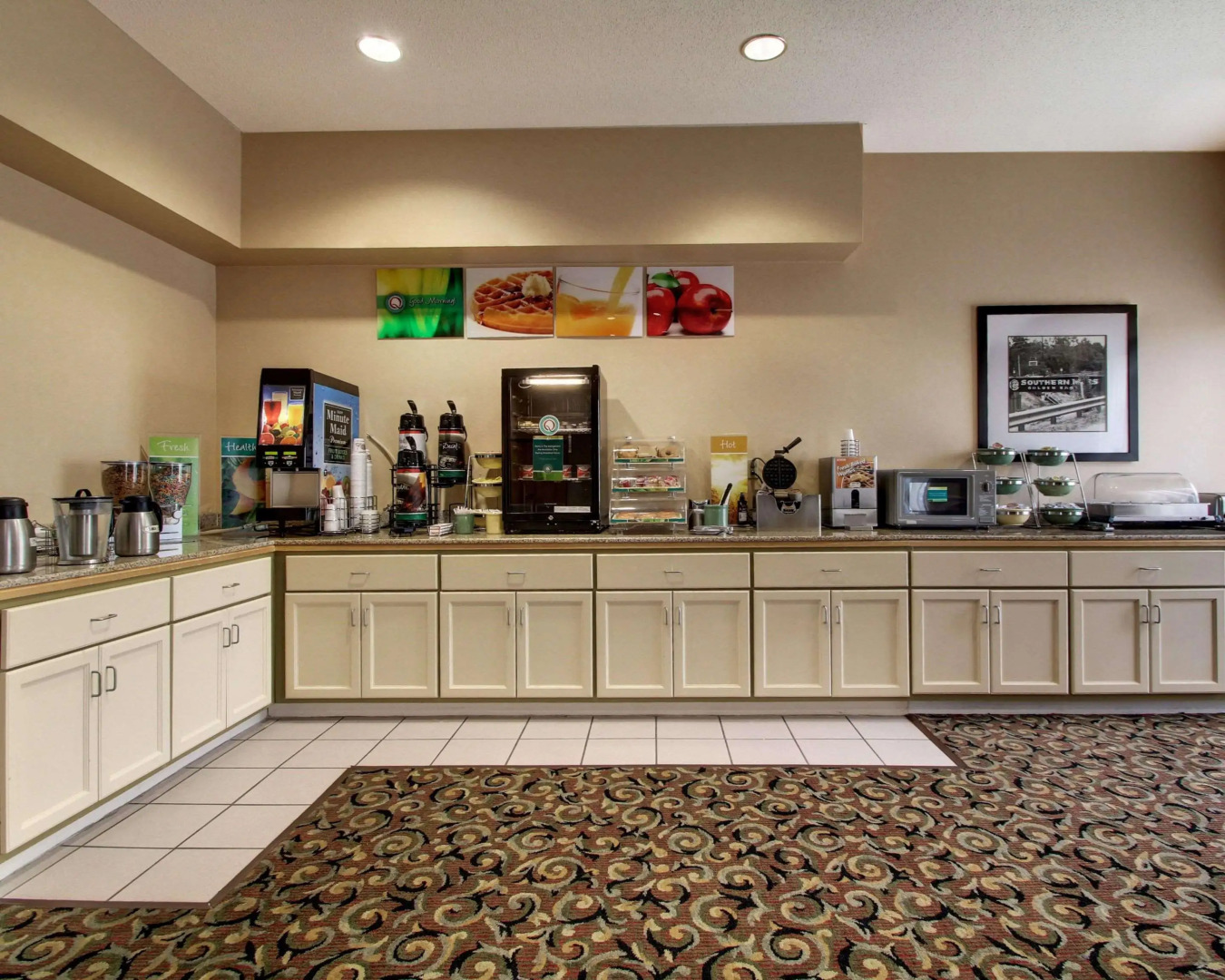 Quality Inn &  Suites Hattiesburg North