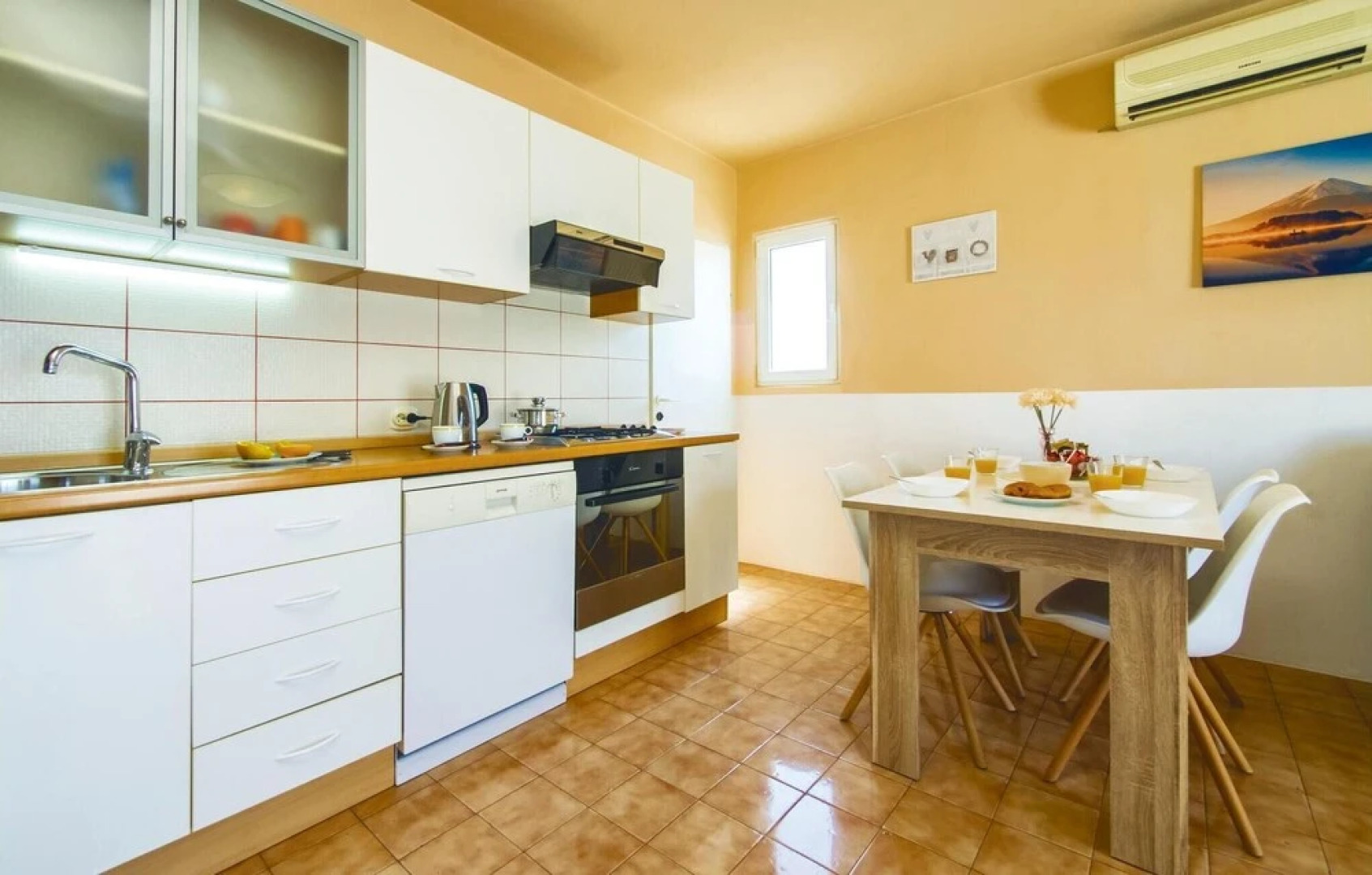 Awesome Home in Okrug Gornji With Sauna, Wifi and 5 Bedrooms