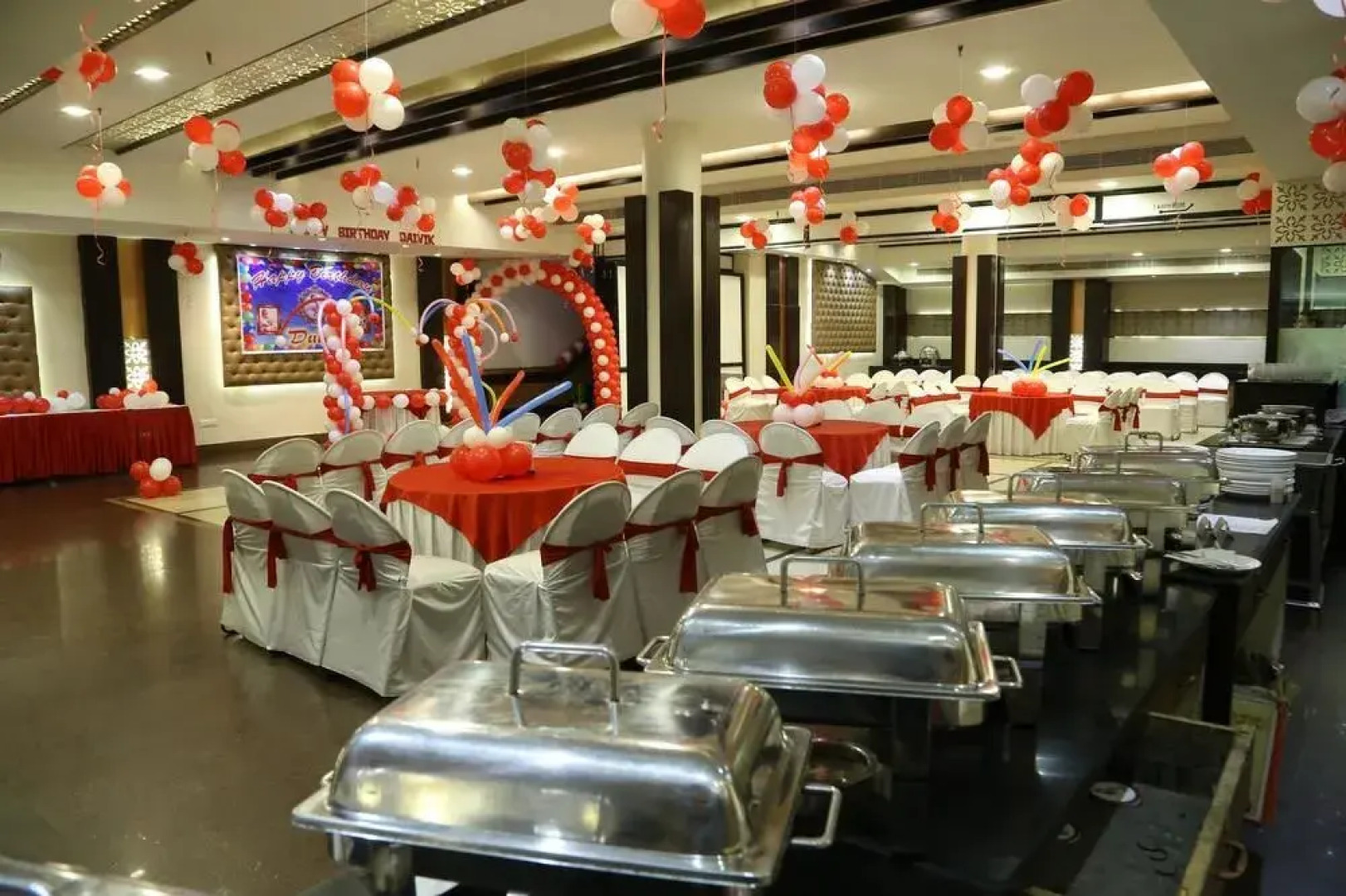 OYO 1832 Hotel Parbhat Inn