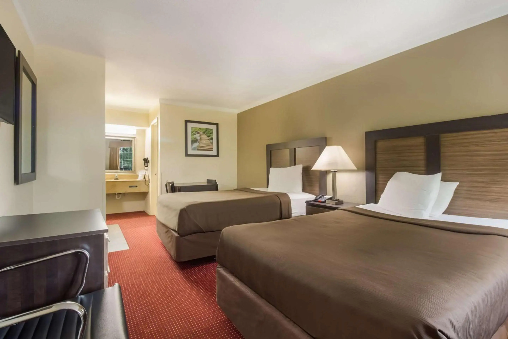 Suburban Studios Florence I-95