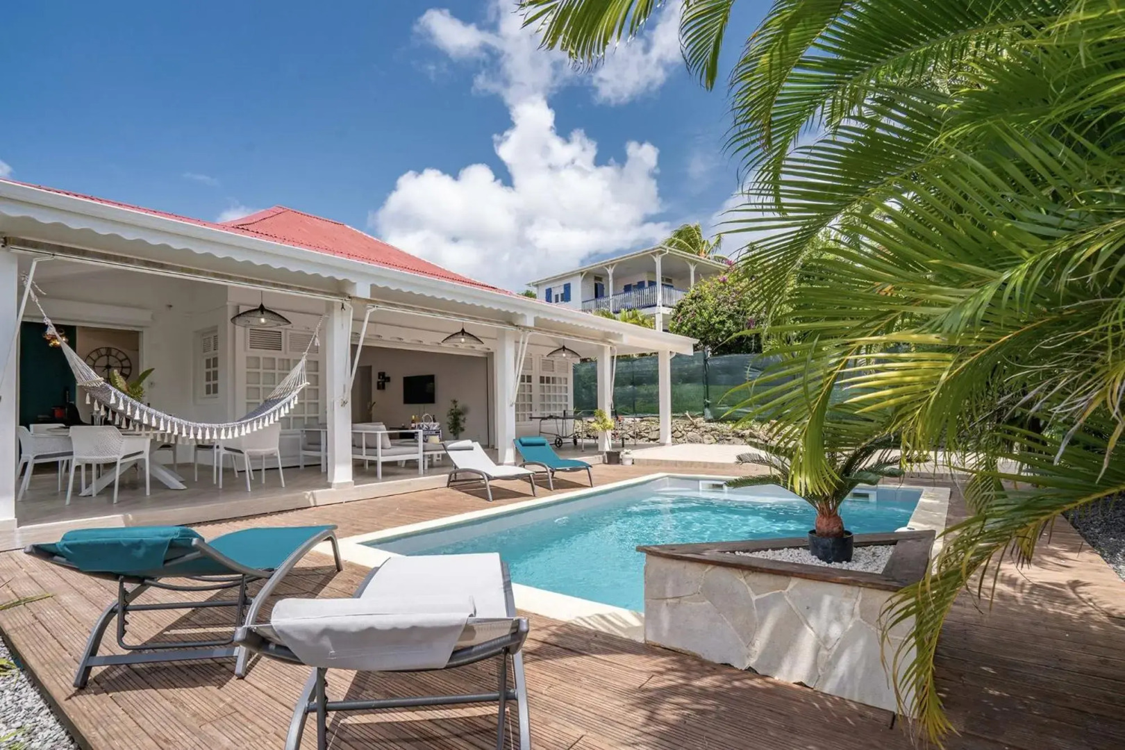 Villa Belvi 3ch, déco moderne, piscine chauffée, plage à 10min