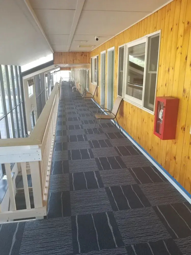 Travelodge by Wyndham Lincoln Near White Mountain