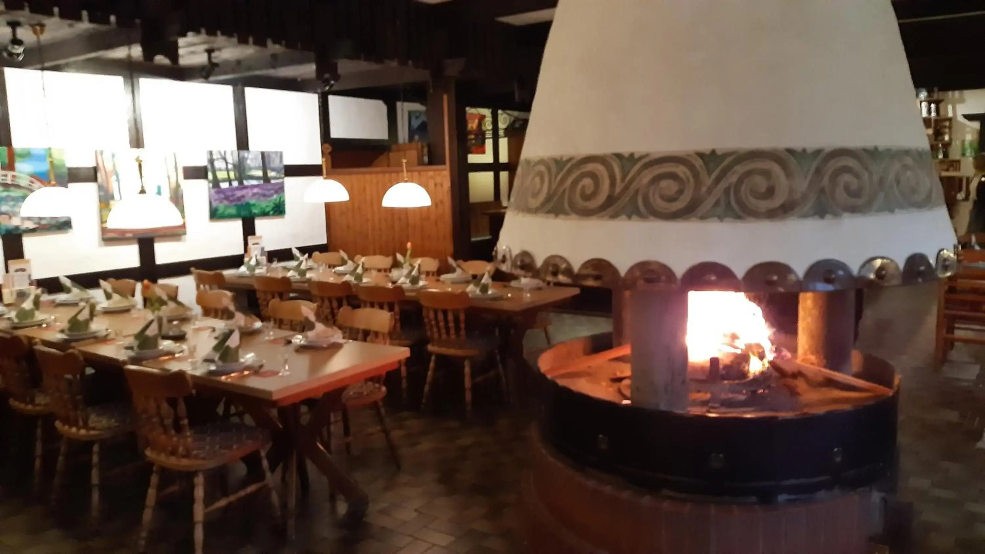 AKZENT Hotel Zur Wasserburg , bed & breakfast