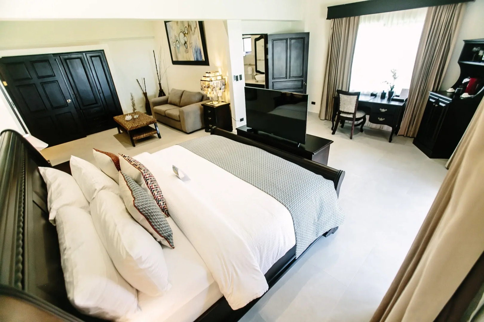 Sunset Del Mar Resort