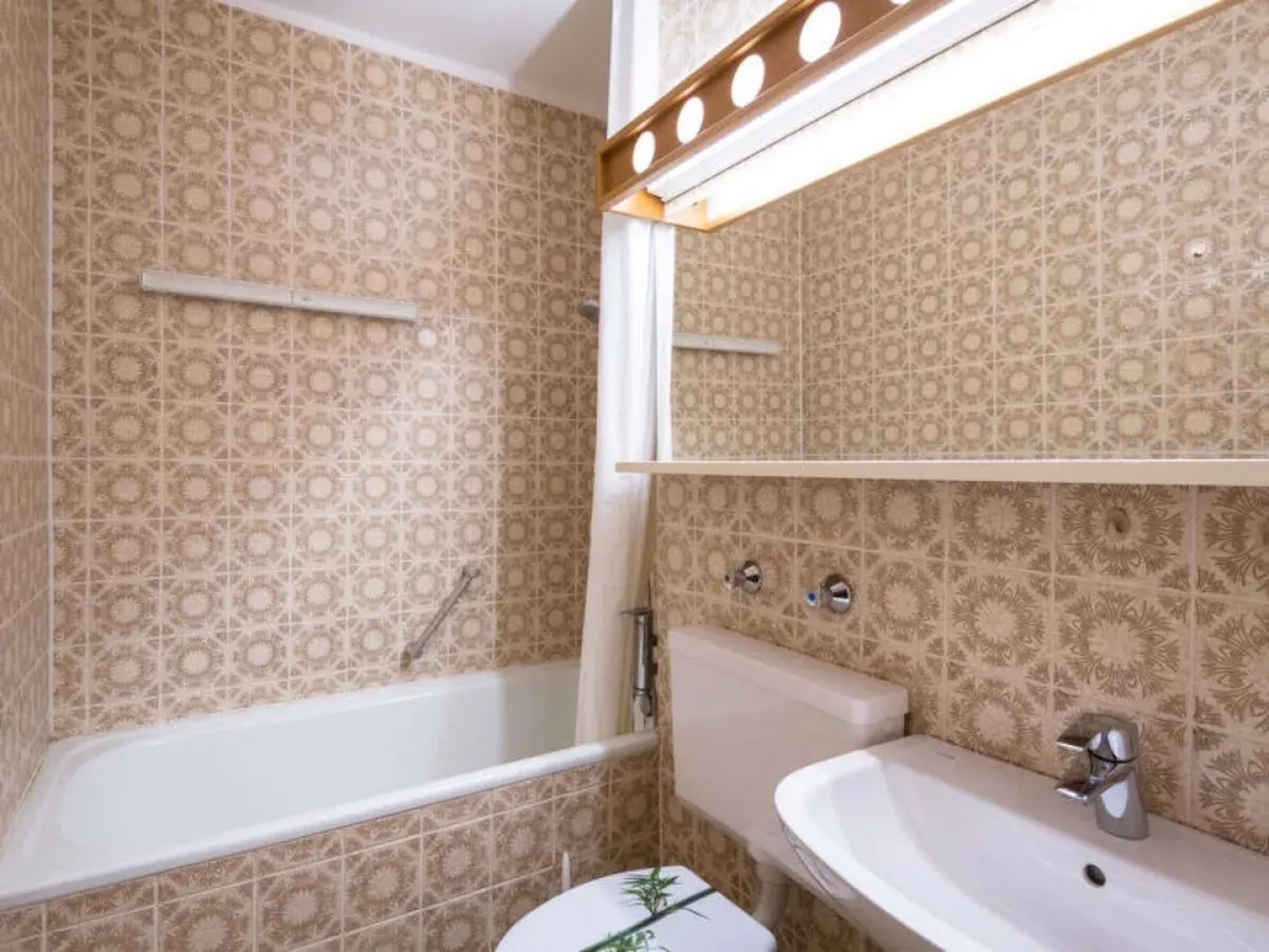 Apartment A1001 Sassofortino