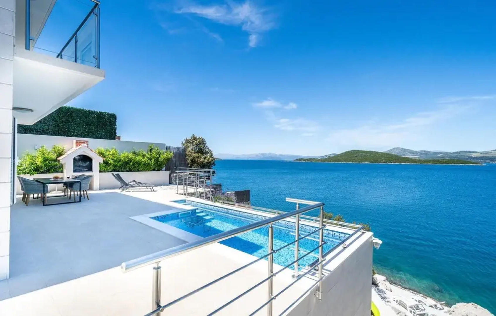 Stunning Home in Janjina With Wifi and 2 Bedrooms