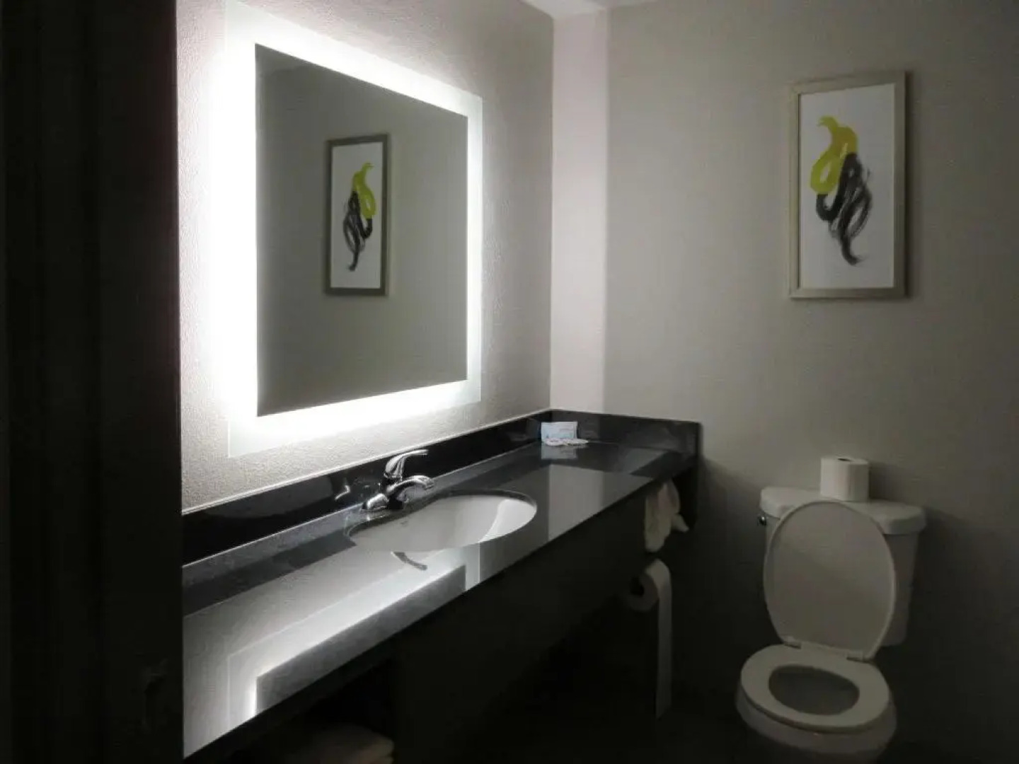 Comfort Inn & Suites Sharonville - Cincinnati North