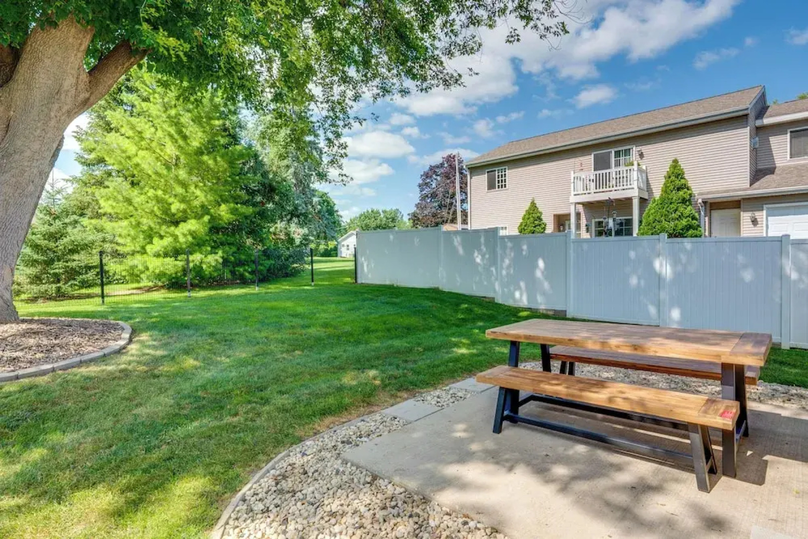 1 Mi to Beach: Dog-friendly Condo in Lake Mills!