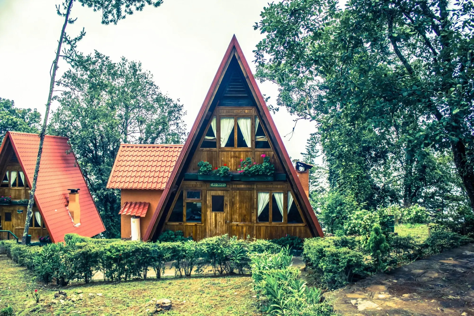 Zirahuen Forest And Resort