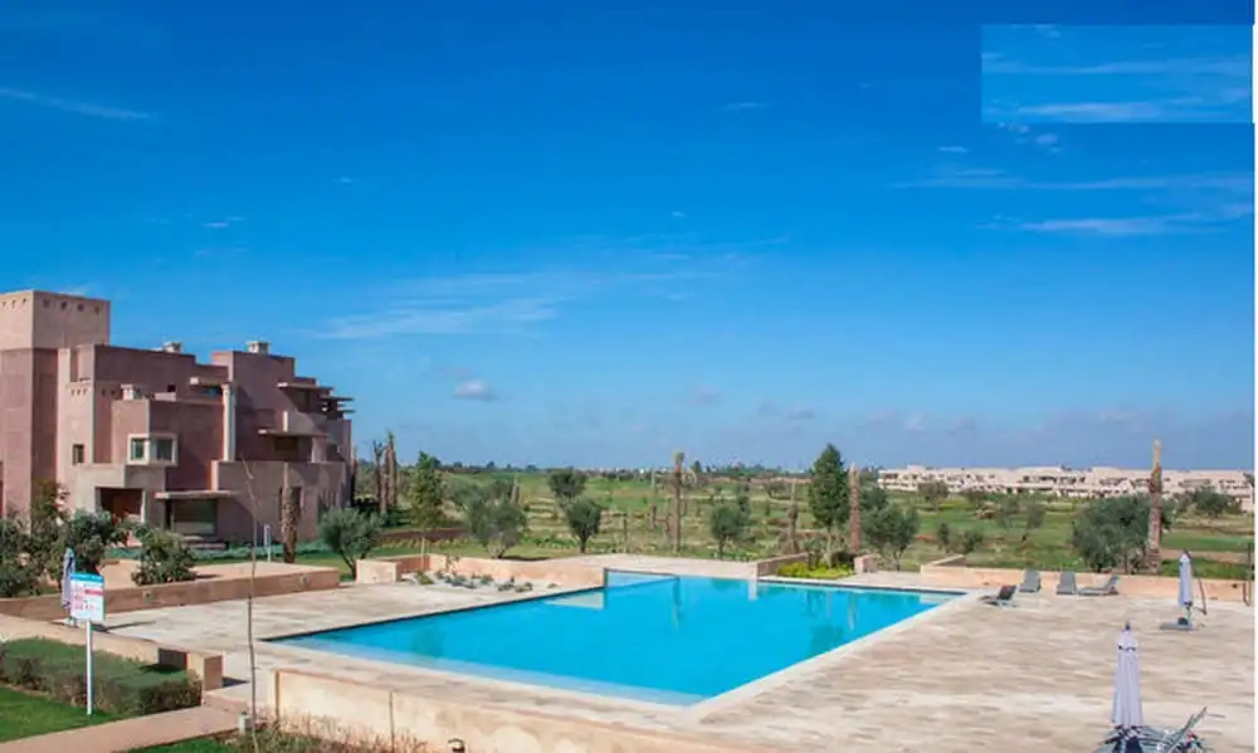 Golf and Pool Private Apartment