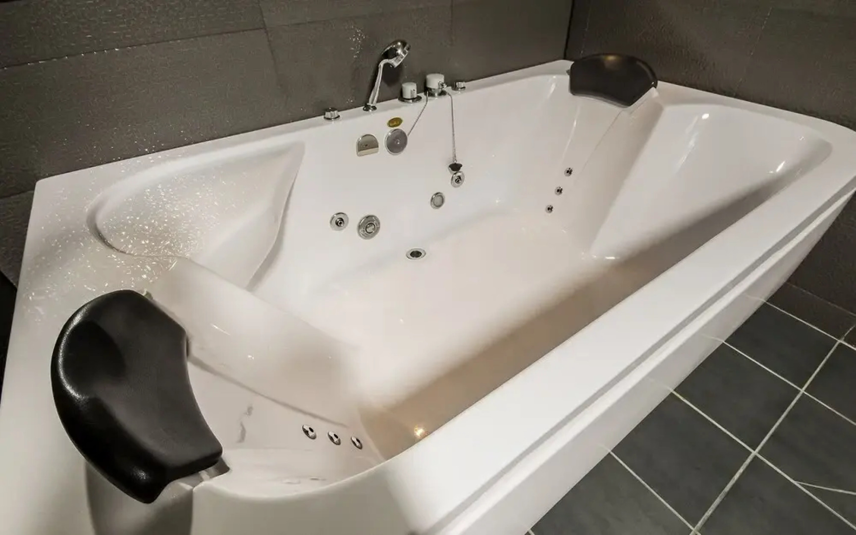 Naju Breeze Self Check-in Motel