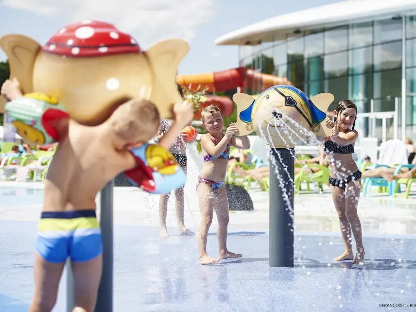 Best Western Plus Golden Lakes Hotel