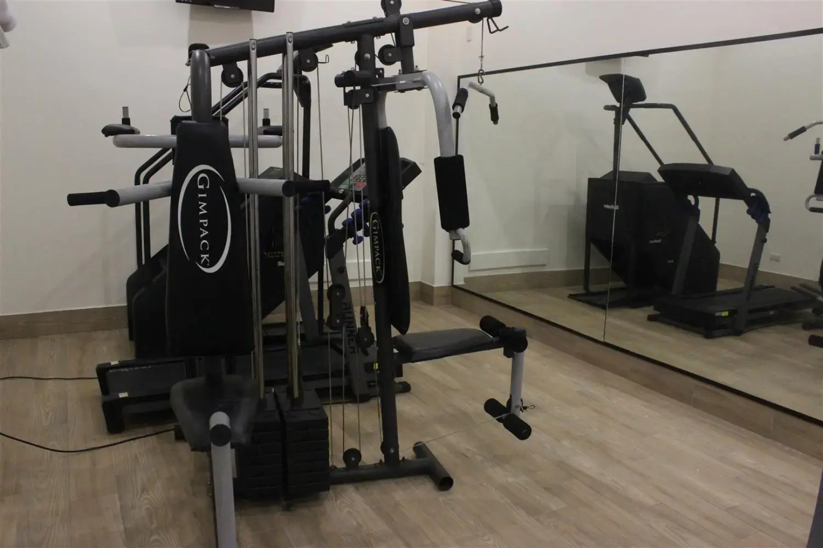 Hafersons Inn Hotel & Suites