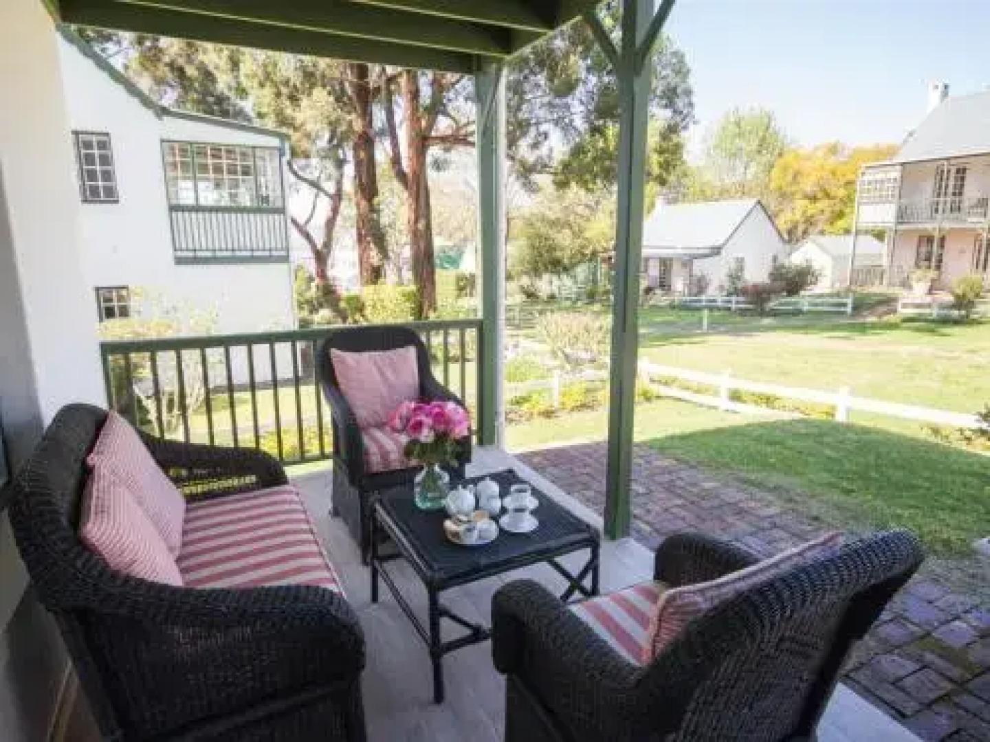 Exquisite Cottage Twenty