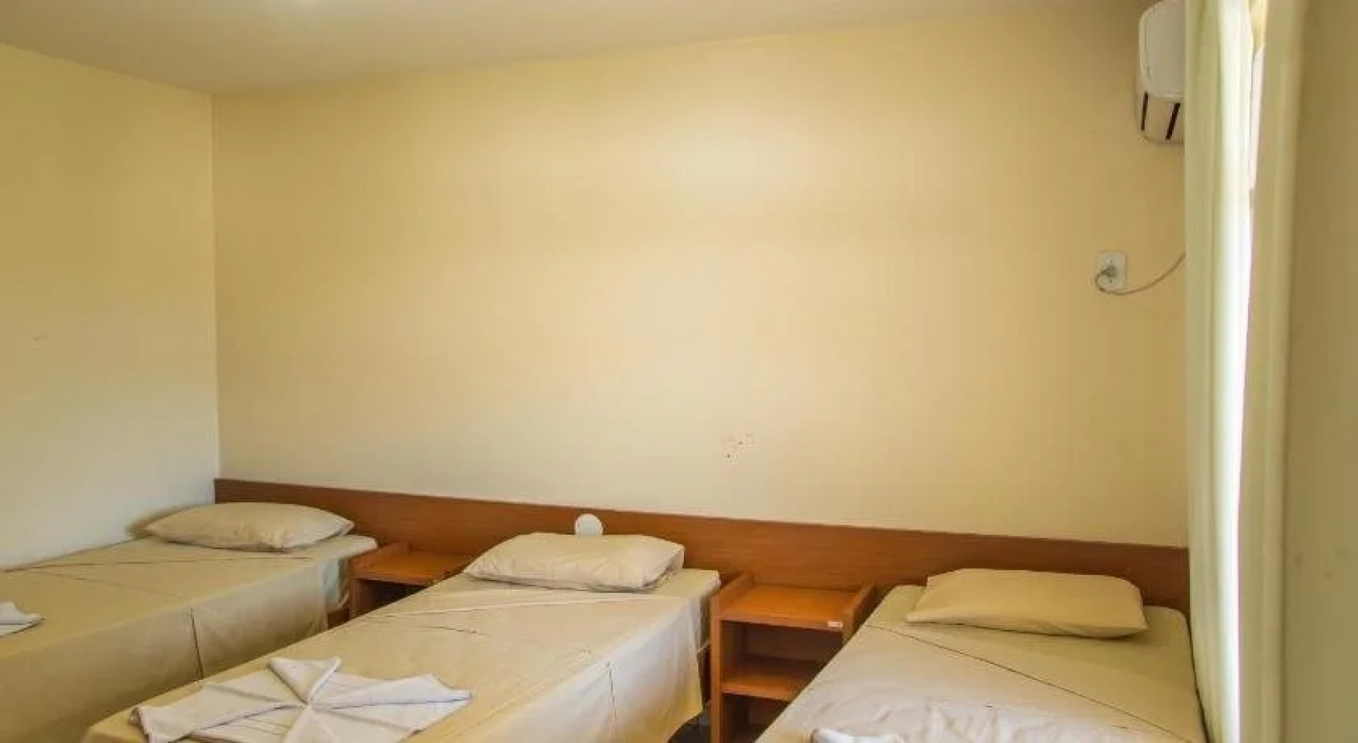 Candeias Hotel Gold Fish