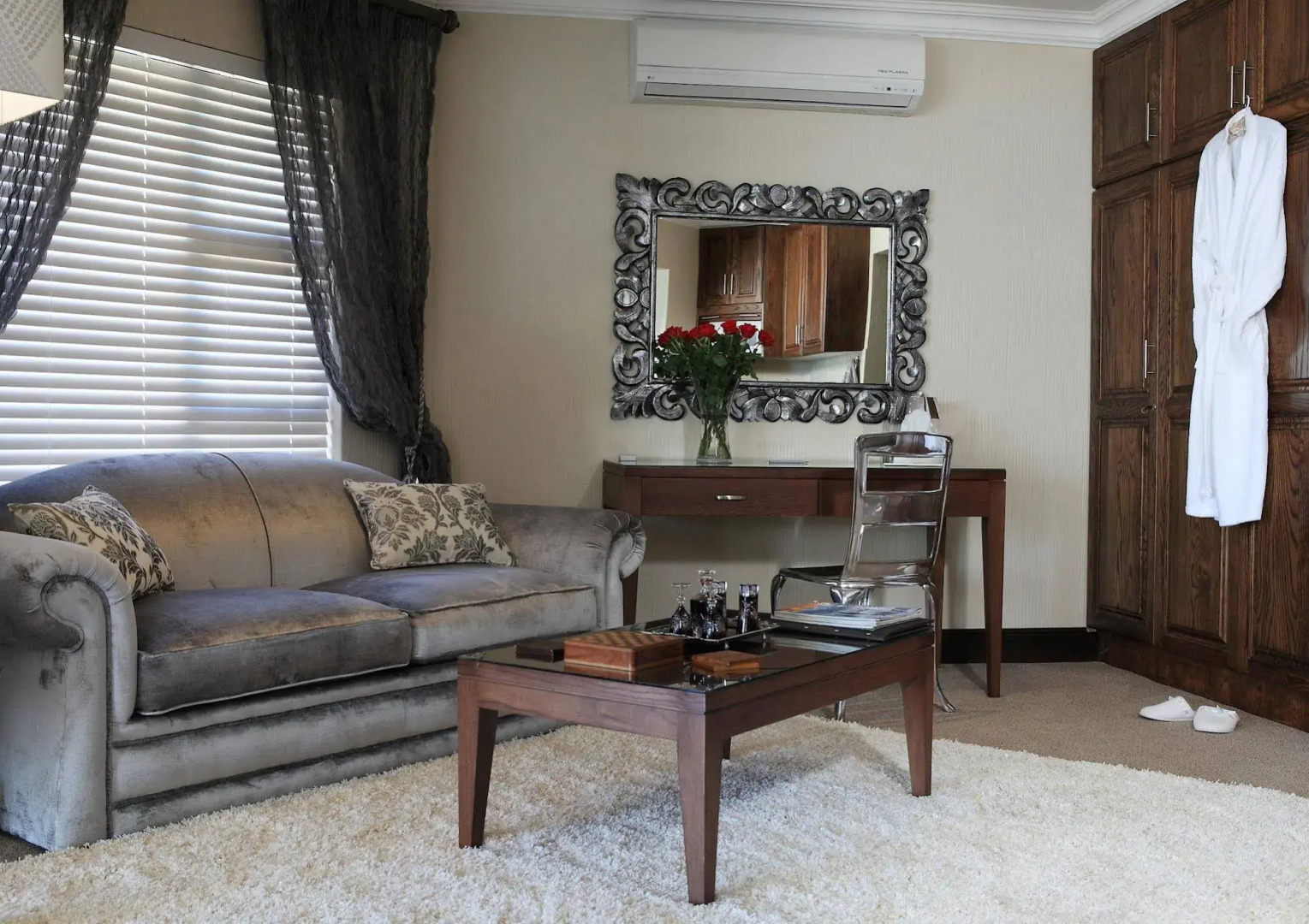 African Oceans Manor on the Beach