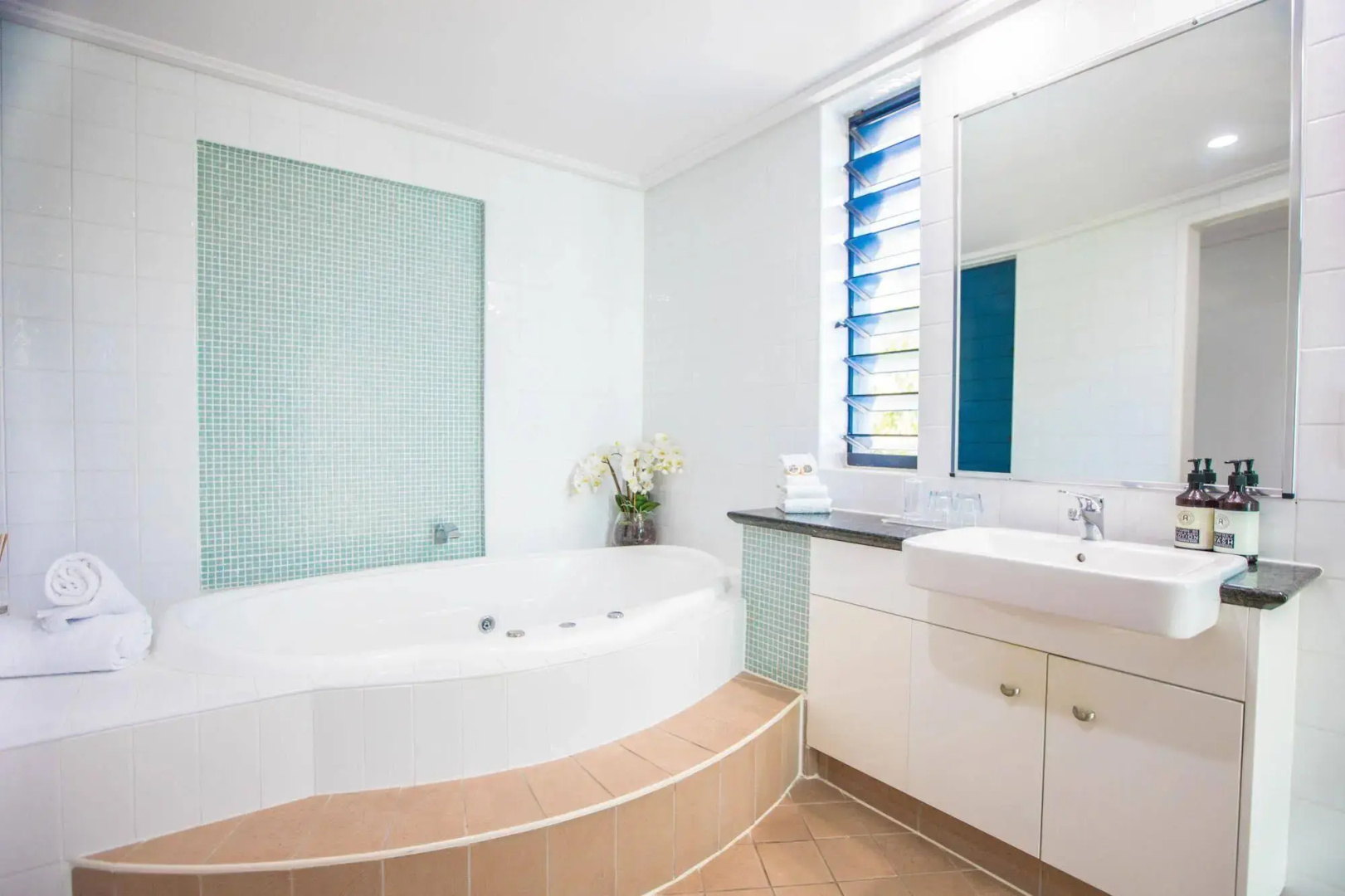 Peninsula Boutique Hotel Port Douglas - Adults Only Haven