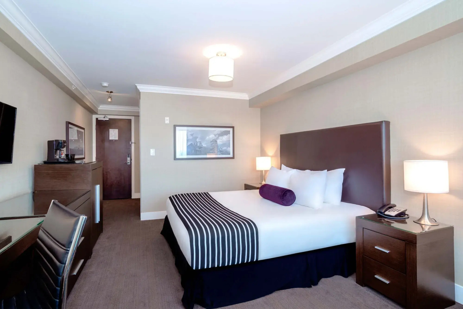 Sandman Hotel Oakville