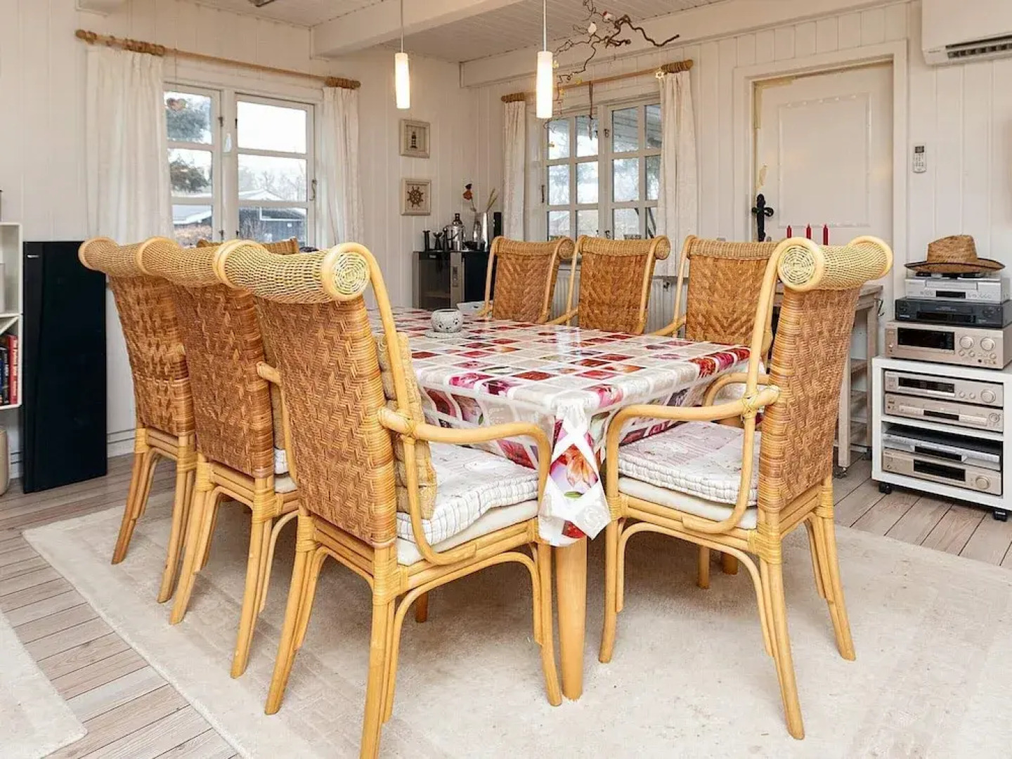 6 Person Holiday Home in Thyholm