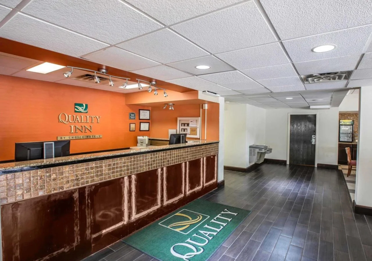 Quality Inn Airport - Southeast