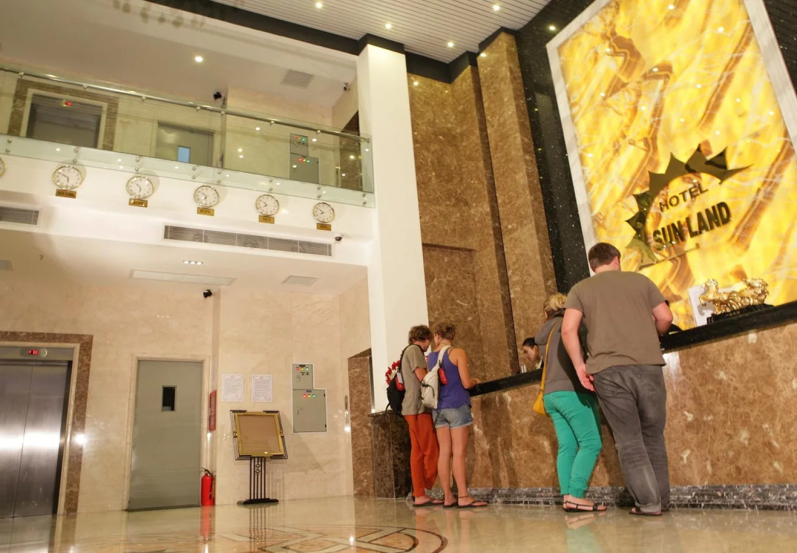 Hanting Hotel - Ho Chi Minh City (胡志明汉庭国际中心酒店)