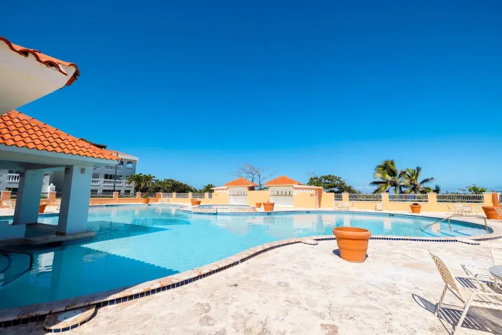 Golden Dream Villas Studio 306  A B