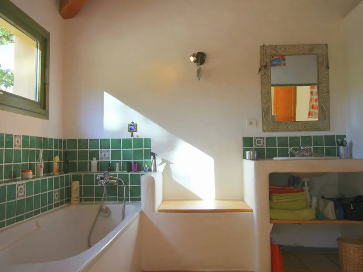 Cozy Holiday Home in Faucon With Swimming Pool