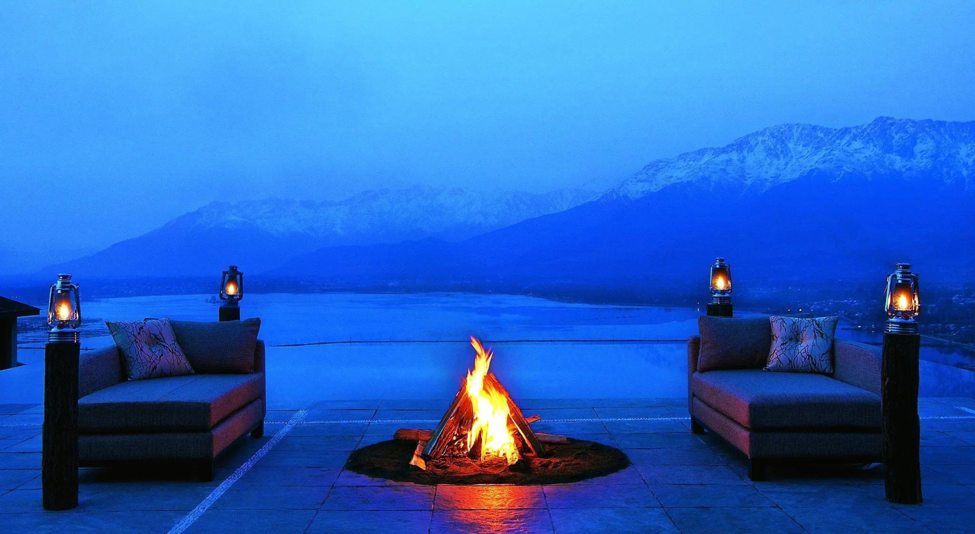 Taj Dal View Srinagar