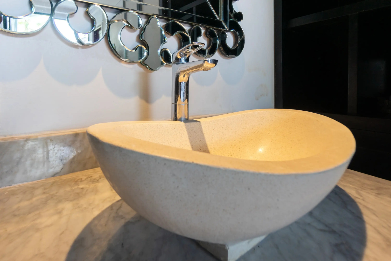 Lealands Villa By Zuzu