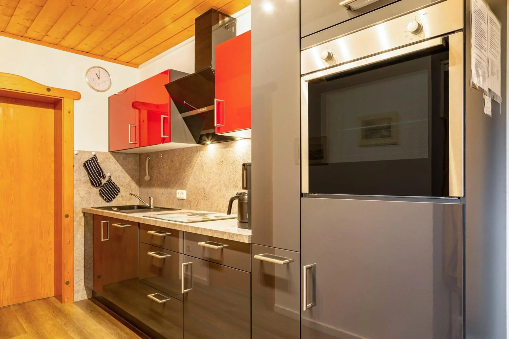 Komfortwohnung mit Pool und Sauna