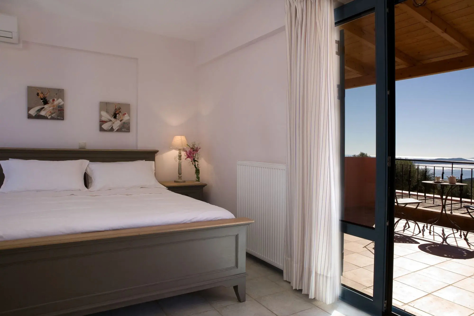 Villas Armeno