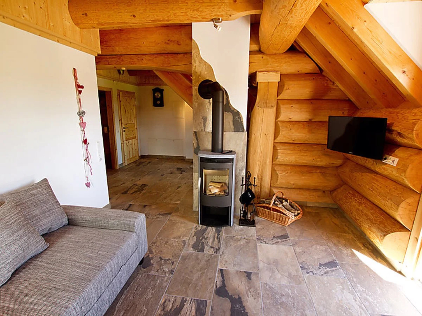 Apartment Ahorn Schluein