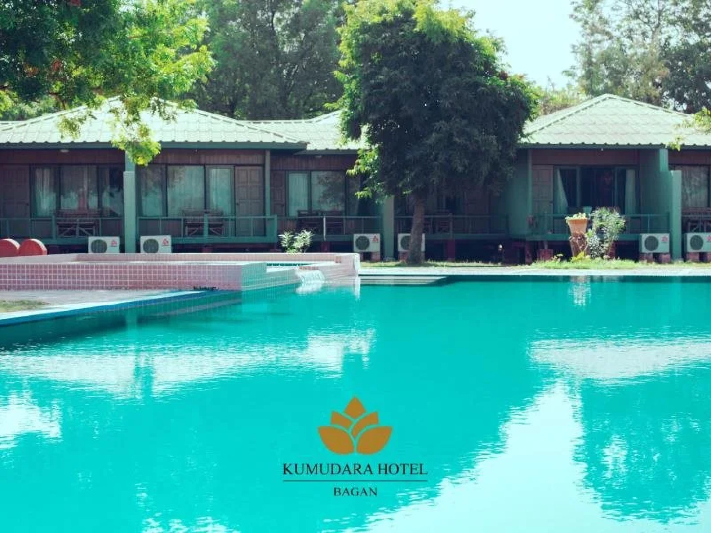 Kumudara Hotel Pagoda View