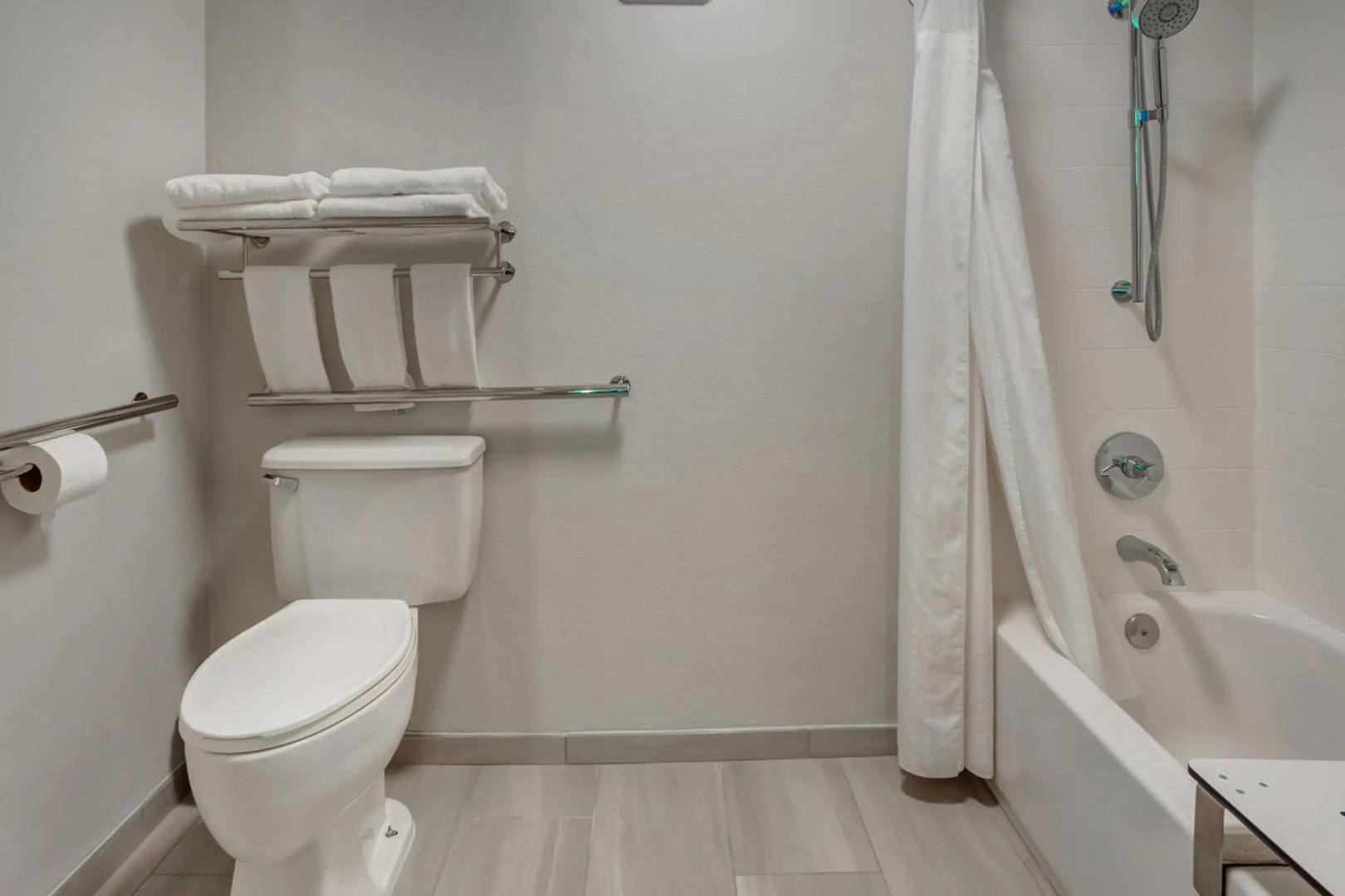 Holiday Inn Express Portland East - Troutdale by IHG