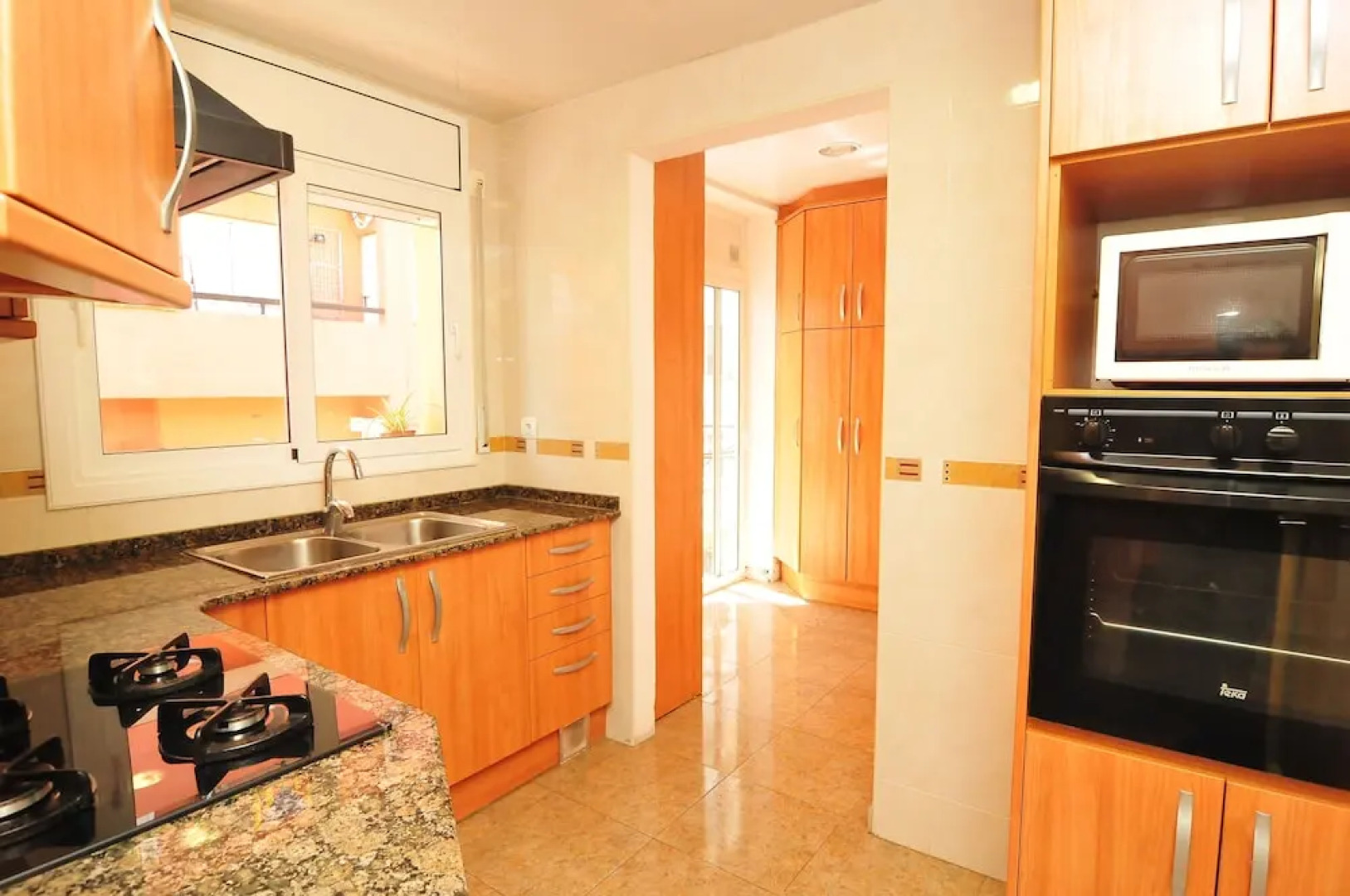 HomeHolidaysRentals Apartamento Pineda II - Costa Barcelona