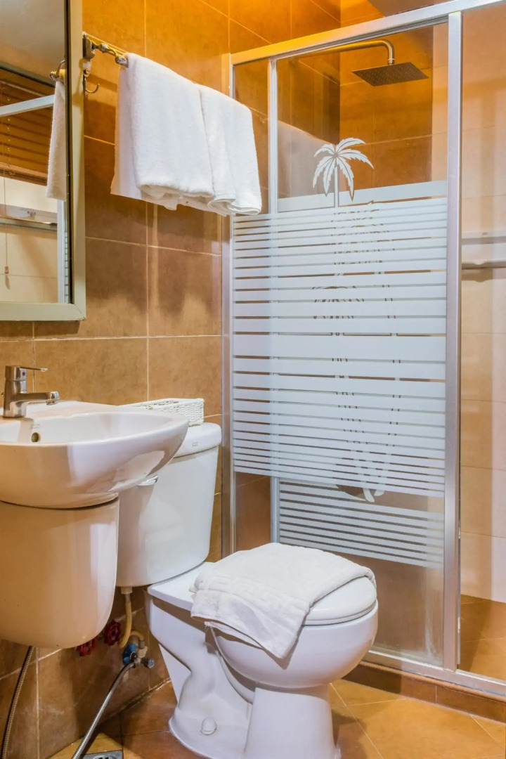 La Piazza Hotel and Convention Center