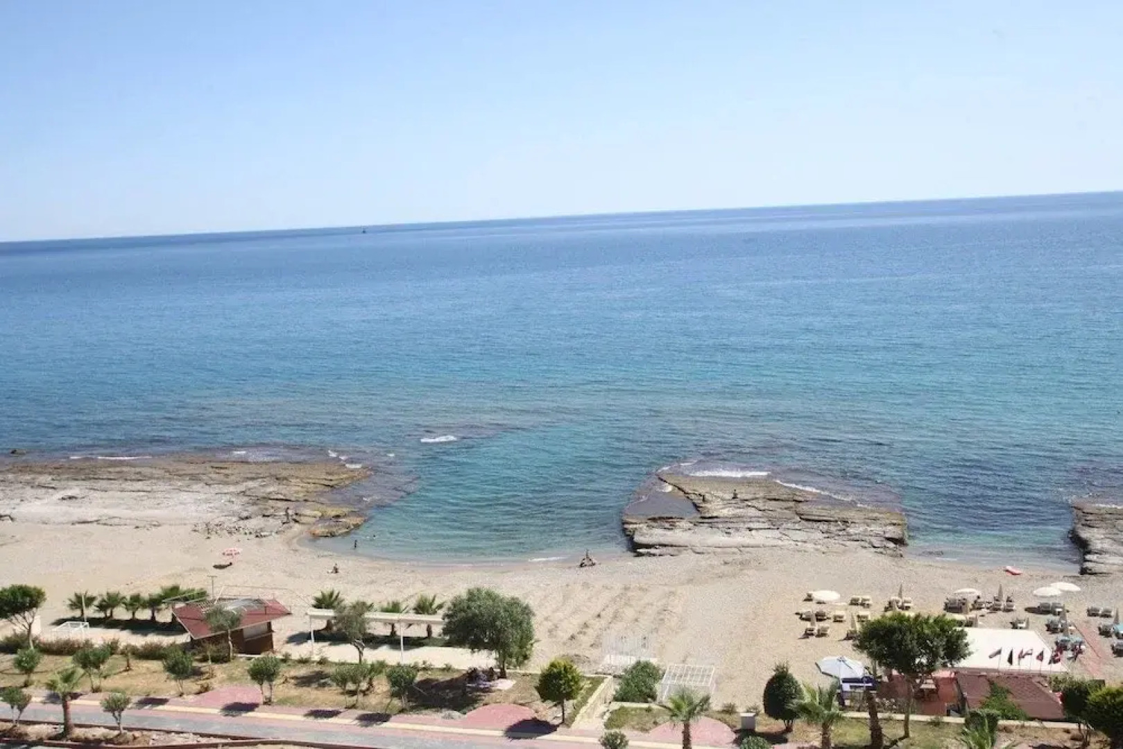 San Francisco Beach Hotel